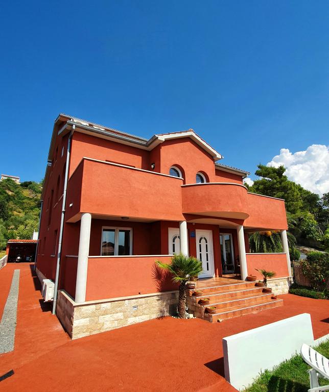 Apartmani Petra